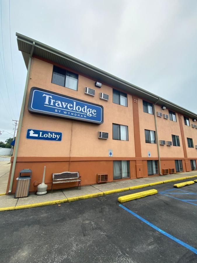 Travelodge By Wyndham La Porte/Michigan City Area Extérieur photo