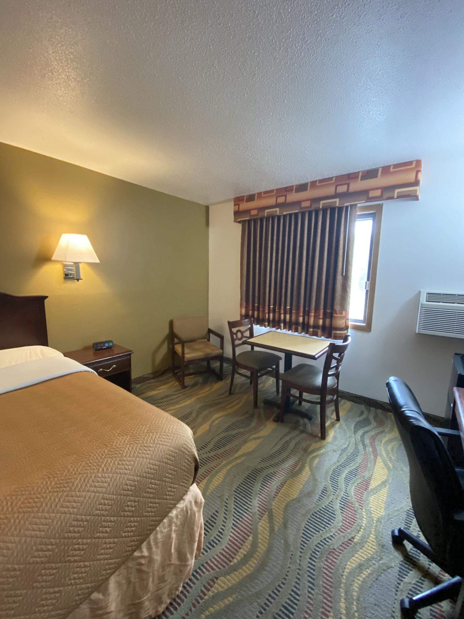 Travelodge By Wyndham La Porte/Michigan City Area Extérieur photo