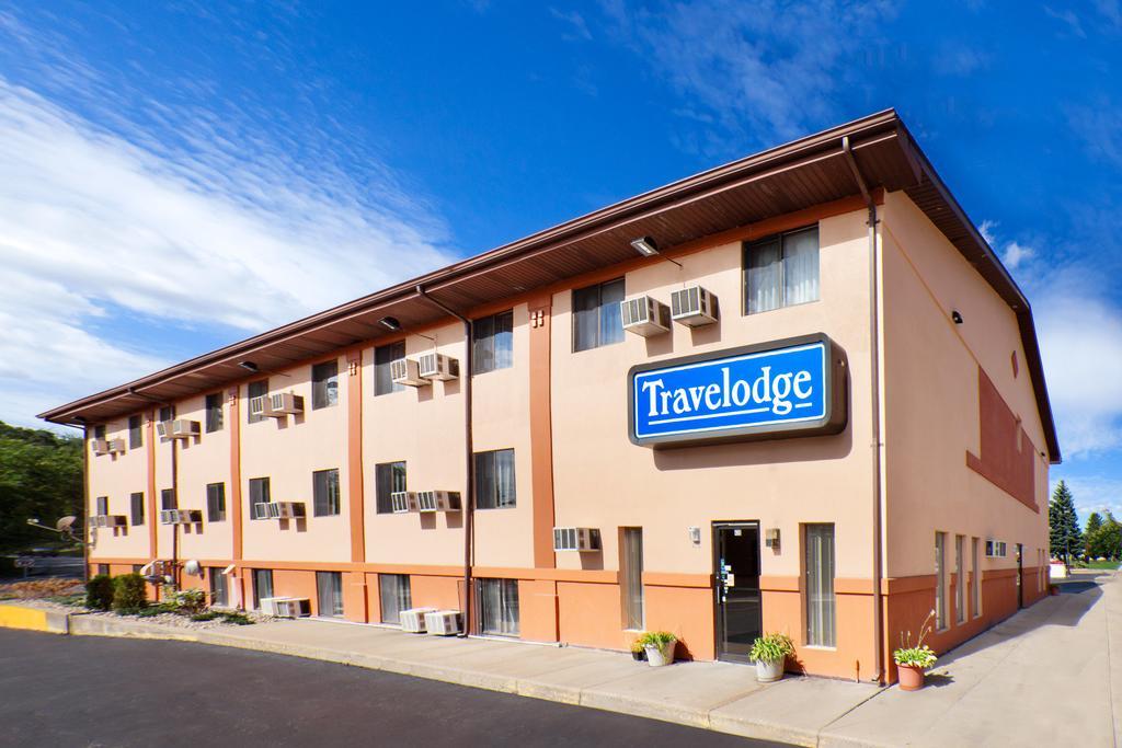 Travelodge By Wyndham La Porte/Michigan City Area Extérieur photo